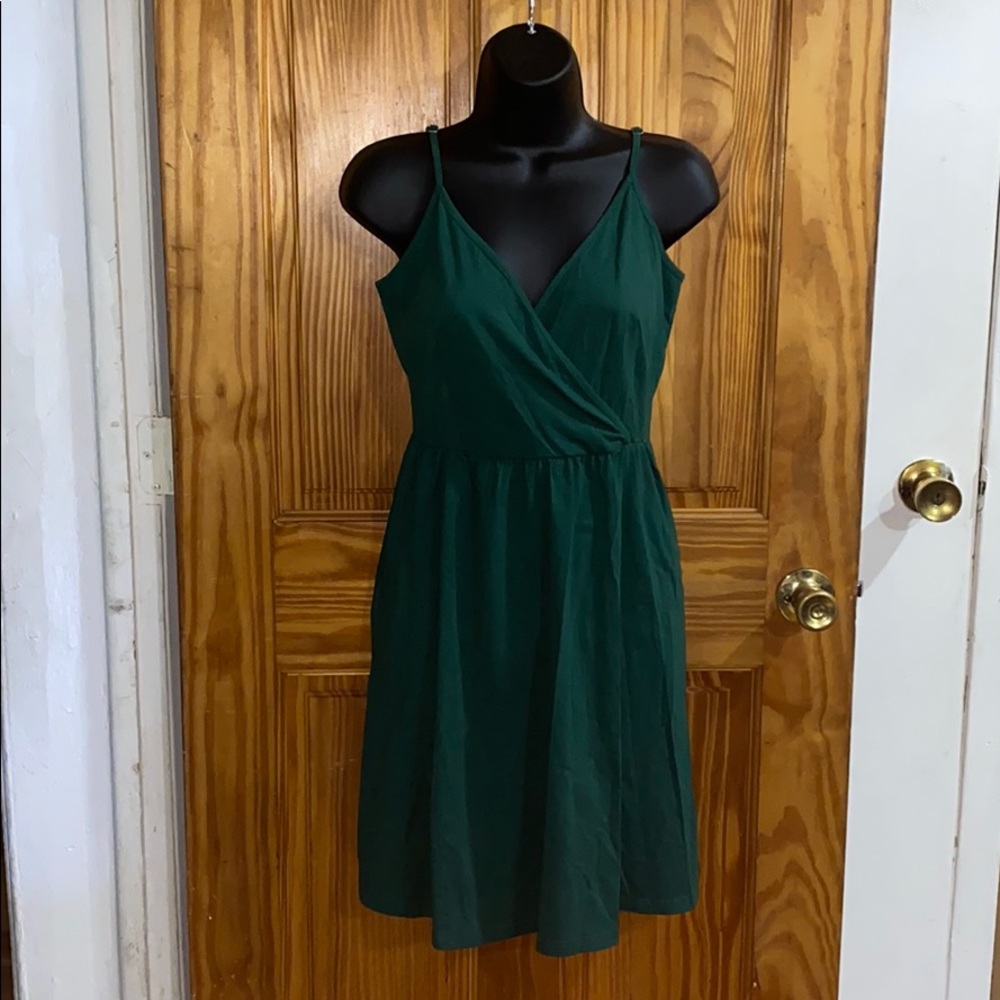 Green crisscross mini dress